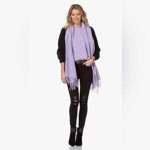 FRAME Le Skinny de Jeanne  distressed jeans